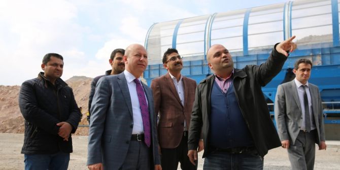 Başkan Çolakbayrakdar Asfalt Plentini İnceledi