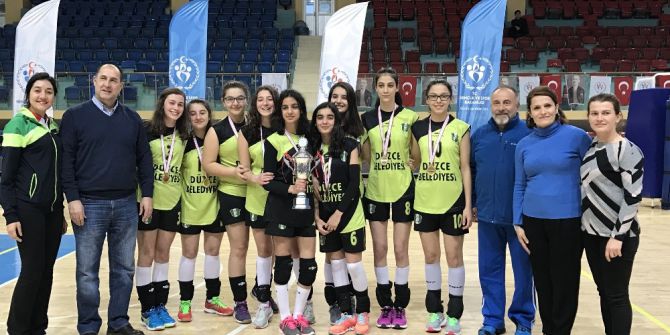Voleybol Mahalli Ligi Şampiyonları Belli Oldu
