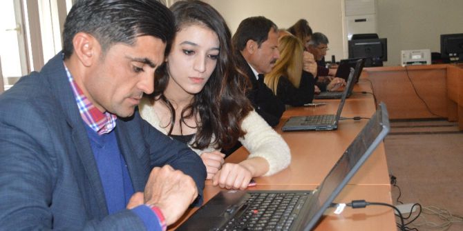 Şırnaklı Muhtarlara İnternet Kullanma Eğitimi Verildi