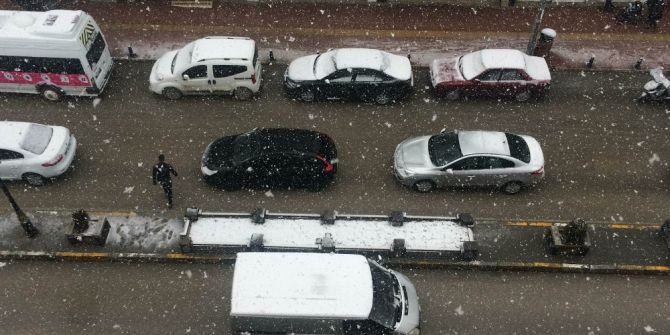 Van’da Kar Yağışı