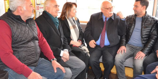 Bakan Avcı Taksi Durağını Ziyaret Etti