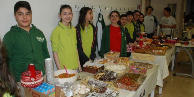 Lösemi Hastası Nisanur İçin Kermes Düzenledi