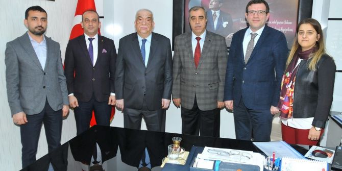 Genel Sekreterler İş Başında