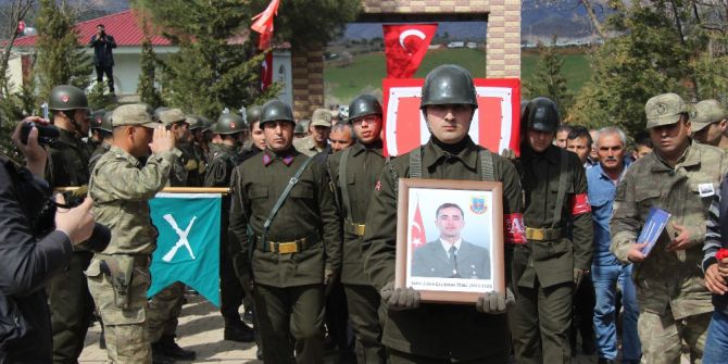 Şehit Uzman Çavuş Son Yolculuğuna Uğurlandı