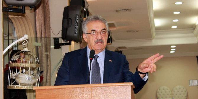 Hayati Yazıcı’dan Avrupa’ya ’Ayrımcılık’ Eleştirisi