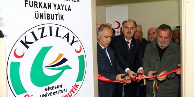 Giresun’da İhtiyaç Sahibi Öğrenciler İçin ‘Ünibutik’ Kuruldu