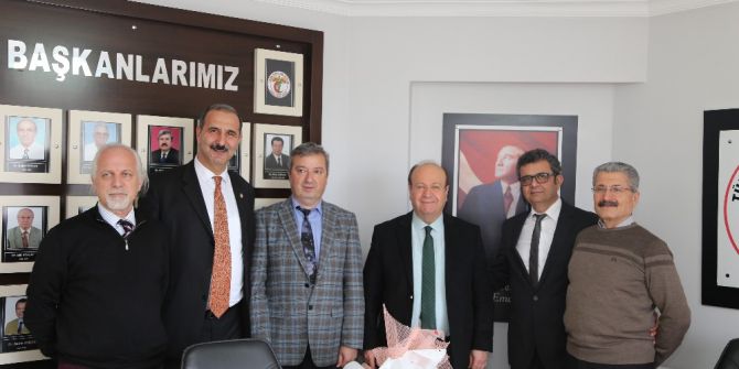 Başkan Özakcan, Aydın Tabip Odasını Ziyaret Etti