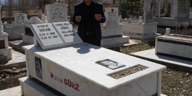 Faşist Hollanda Mezar Taşında