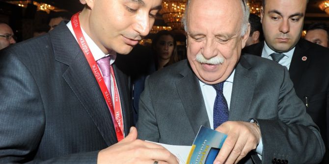 Başarılı Öğretmen Bilgisayarın Kitabını Yazdı