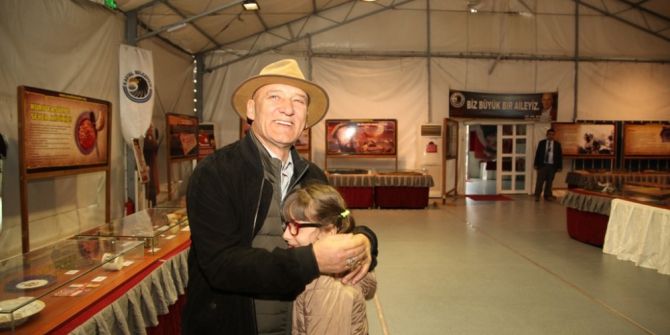 Başkan Altınok Öz, Çanakkale Savaş Malzemeleri Müzesi’ni Ziyaret Etti