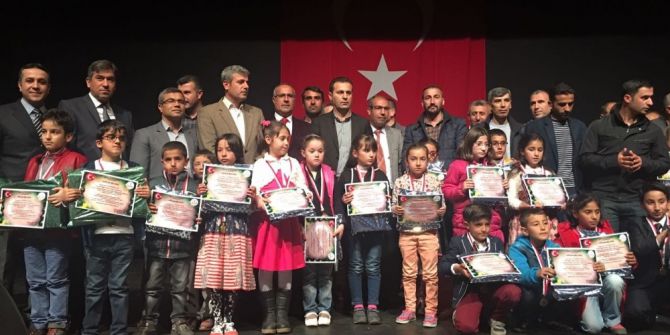 Kahta İlçesinde Şiir Ve Kompozisyon Yarışması