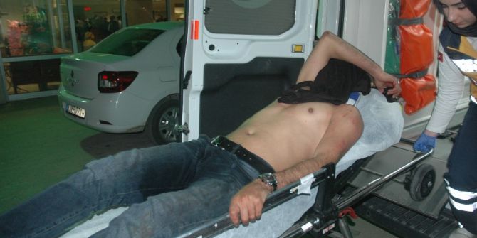 Mahalle Sakinleri Hırsızı Tekme Tokat Dövdü