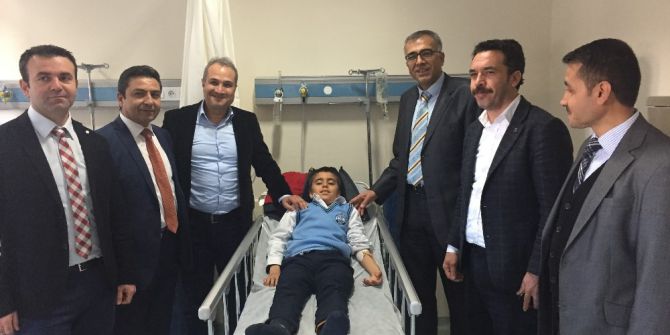 Sincik İlçesine İki Uzman Doktor Atandı