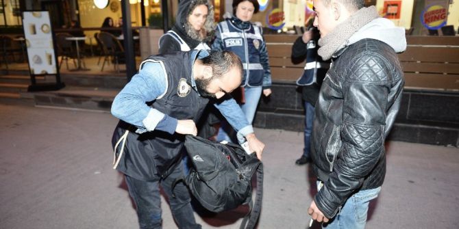 Eskişehir Emniyetinden Kimlik Kontrolü Uygulaması