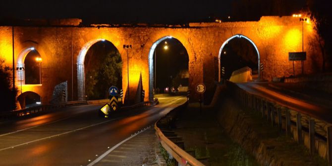 Hırsızların Adresi Olan Tarihi Su Kemerleri Tekrar Rengarenk