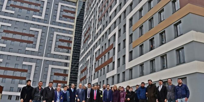 Uşak’a Yapılan Dev Öğrenci Yurdu Tamamlandı