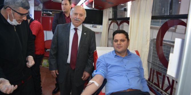 İpekyolu Belediyesi’nden Kan Bağışı