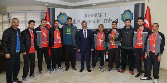 Sporculardan Başkan Atilla’ya Ziyaret