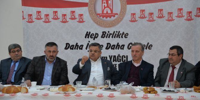 Başkan Yağcı Ertuğrulgazi Mahallesi Sakinlerine Referandumu Anlattı