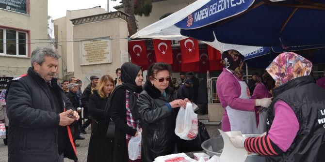 Çanakkale Şehitleri İçin Lokma Döküldü