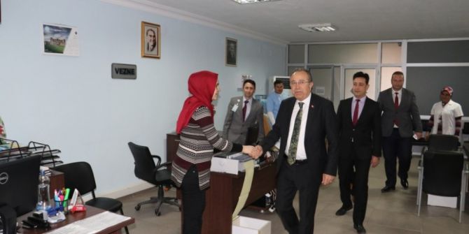 Ahmetli Ve Kula’daki Çalışmalara Sıkı Takip