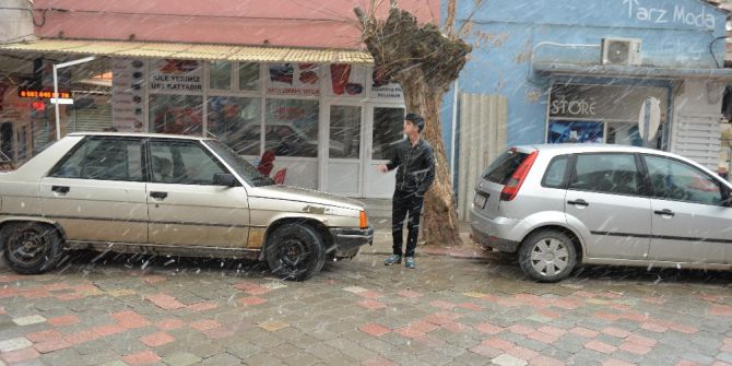 Gördes’te Kar Sürprizi