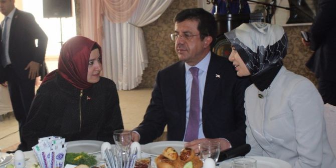 Bakan Zeybekci Ve Kaya, Denizli’de Kadın Stk’lar İle Buluştu