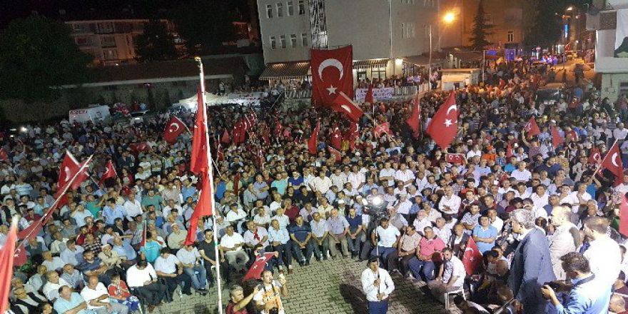 Vezirköprü Tam Kadro Demokrasi Nöbetinde