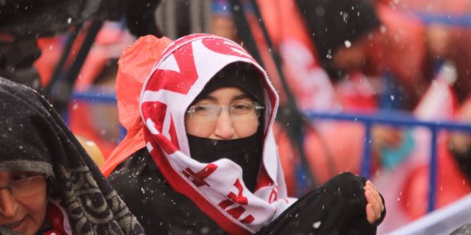 Erdoğan’ı Beklerken Kar Sürprizi