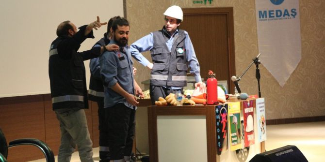 İş Sağlığı Ve Güvenliği Tiyatro Sahnesinde