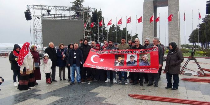 15 Temmuz Şehitlerinin Yakınları Çanakkale Şehitliği’nde