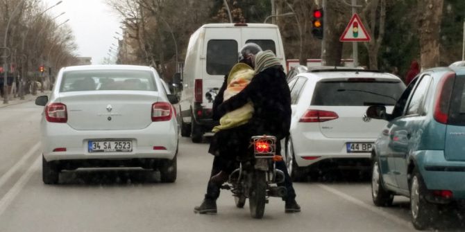 Kundaktaki Bebeğin Tehlikeli Yolculuğu