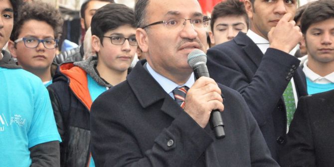 Bakan Bozdağ’dan Gençlere Çağrı: