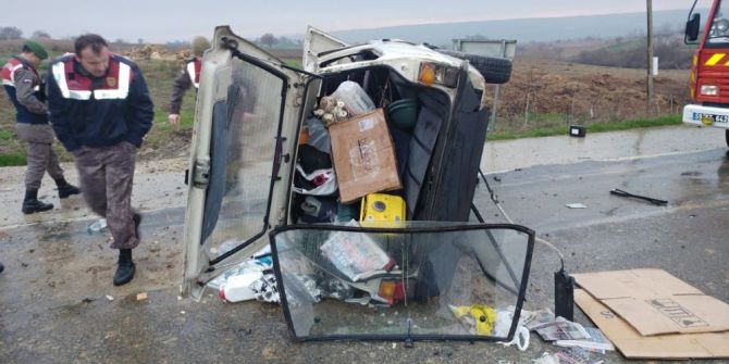 Otomobil Takla Attı: 2 Yaralı