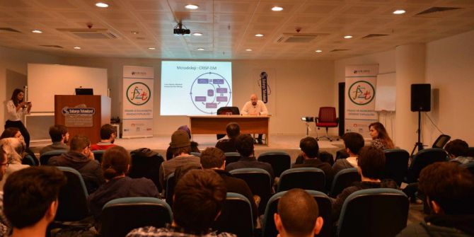 ‘Büyük Veri Ve Programlamanın Önemi’ Adlı Etkinlik Saü’de Düzenlendi