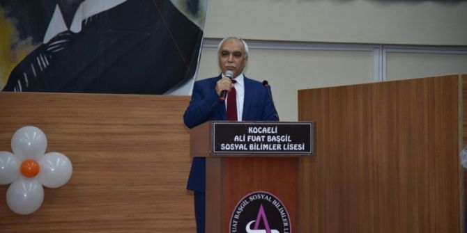 Lise Öğrencileri, Yazar Mustafa Turan İle Buluştu