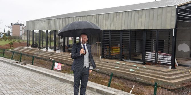 Başkan Doğan, Üniversite Pazarında İncelemelerde Bulundu