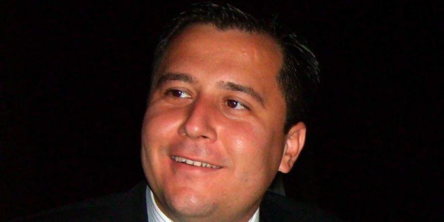 Yüksek Okul Müdürü Rektörlük Binasından Atlayarak İntihar Etti