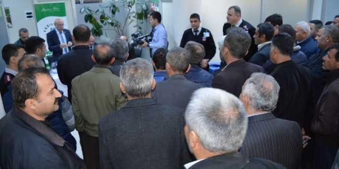 Yeşilyurt Belediyesi Tyçp Kapsamında 200 Kişiyi İstihdam Etti