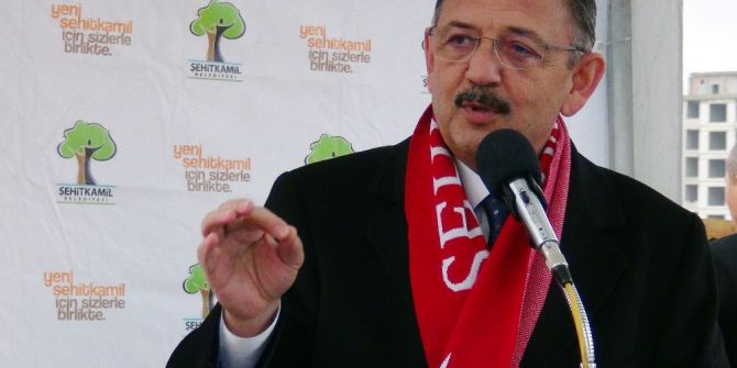 Bakan Özhaseki: “Hollanda’da Teröristler Cirit Atıyor Onlara Her Şey Serbest”