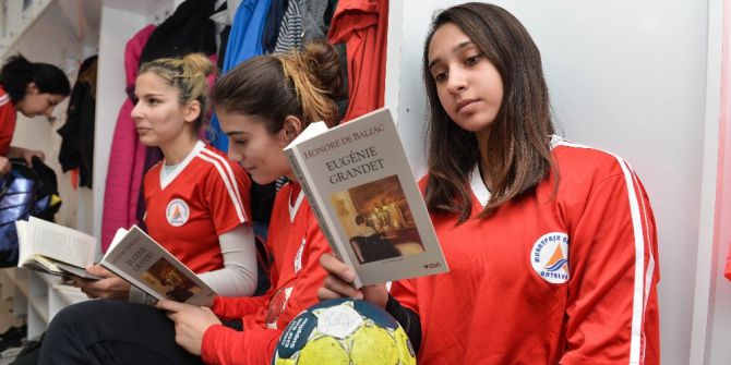 Başkan Uysal’dan Hentbolculara Balzac Romanı