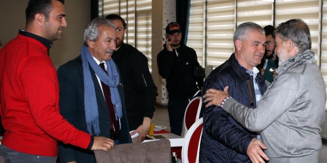 Yeşilçam Yıldızı Mekin, Antalyaspor’u Ziyaret Etti