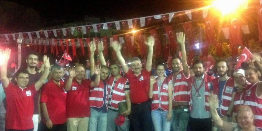 Aydın Kızılay Meydanları Boş Bırakmıyor