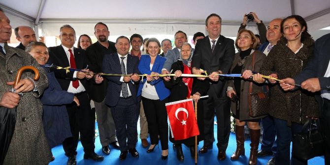 Buca Belediyesi Türkan Saylan Çağdaş Yaşam Merkezi Açıldı