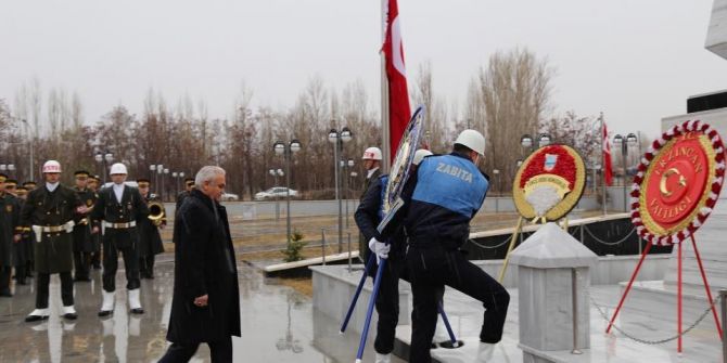 Erzincan Da 18 Mart Şehitler Günü Anma Programı