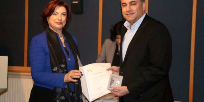 Um:ag’tan, Taşdelen’e Teşekkür Plaketi