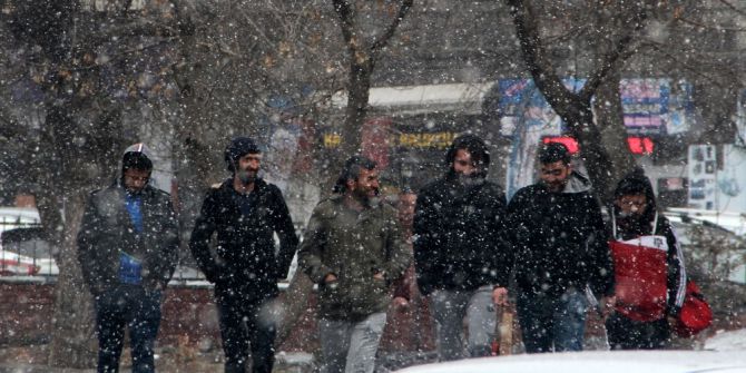 Ardahan’da Sürpriz Kar Yağışı