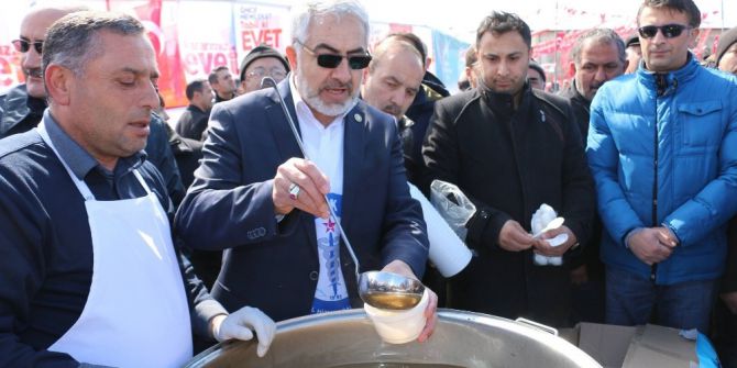 Sivas’ta Hoşaf Dağıtıldı