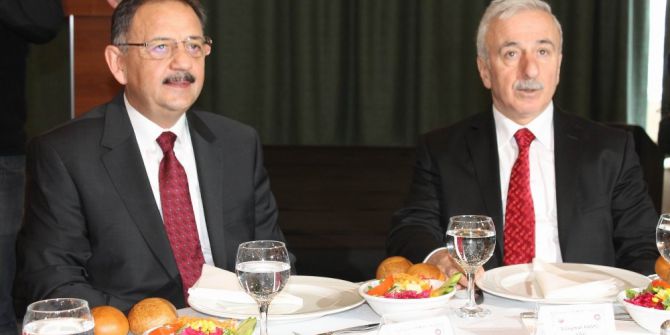 Çevre Ve Şehircilik Bakanı Mehmet Özhaseki: