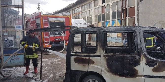 Facia Ucuz Atlatıldı